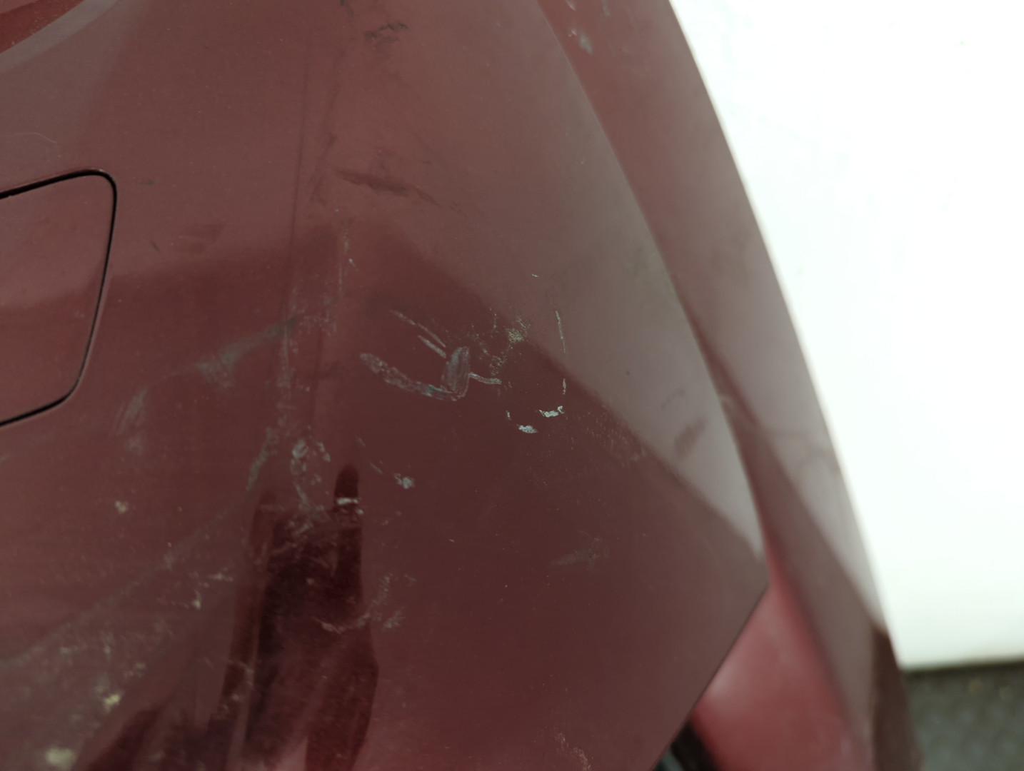 Дверь багажника