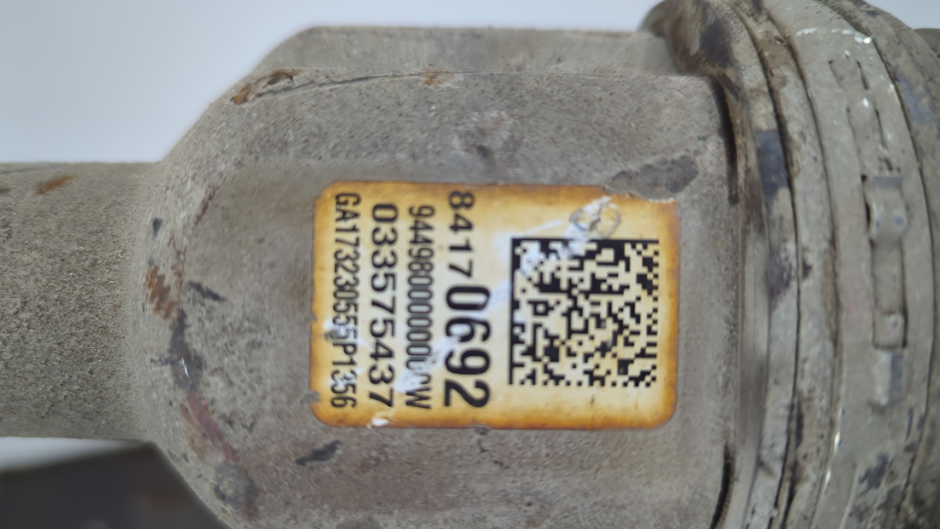 Полуось передняя правая