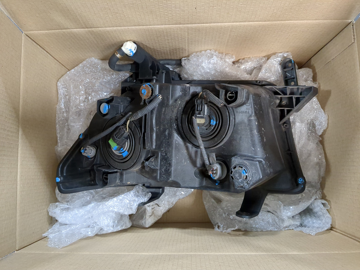 Фара правая