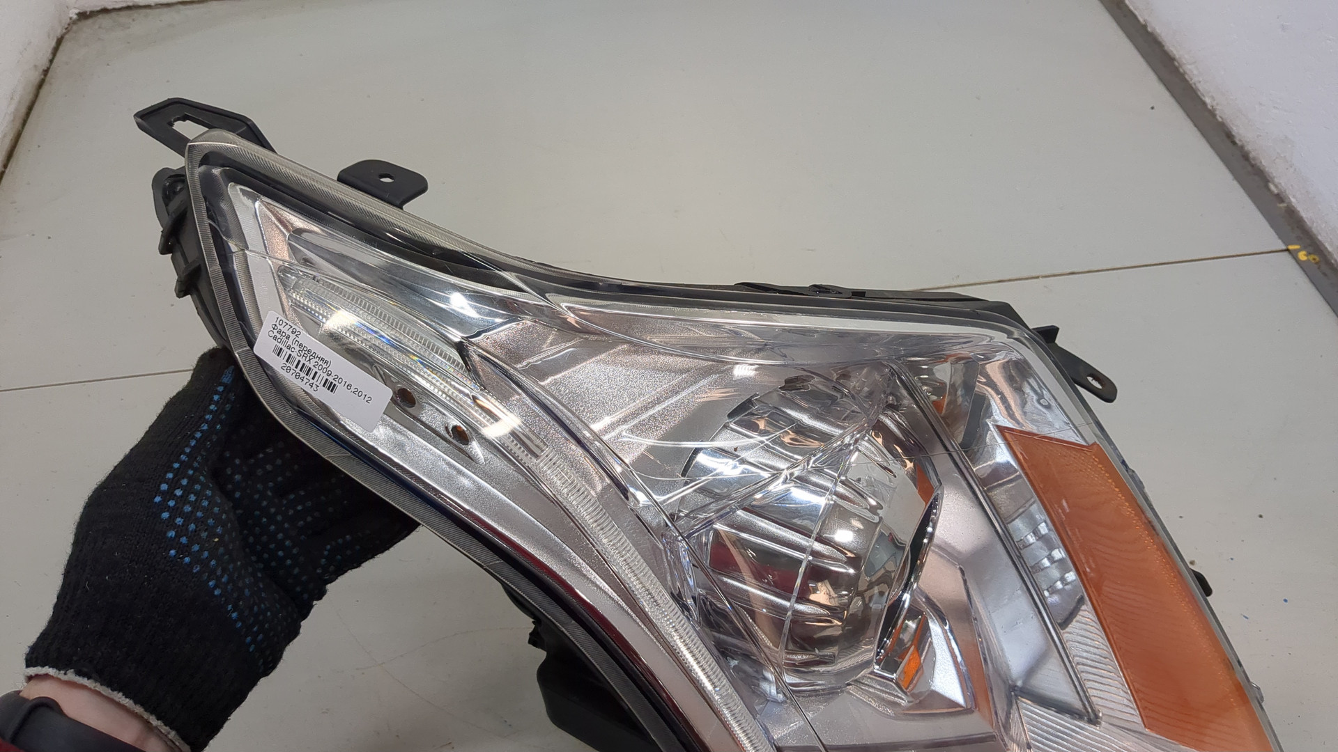 Фара правая