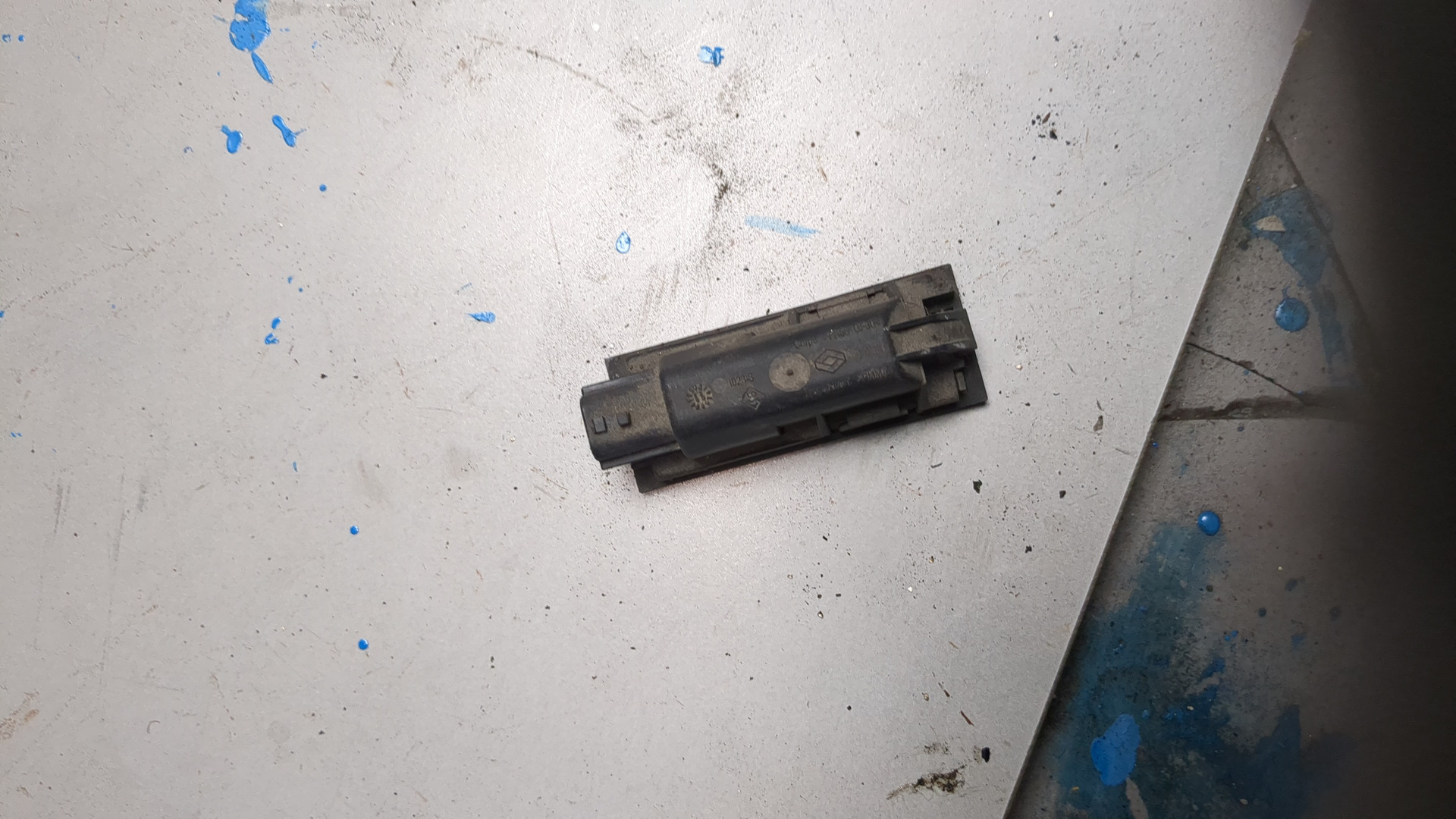 Фонарь подсветки номера