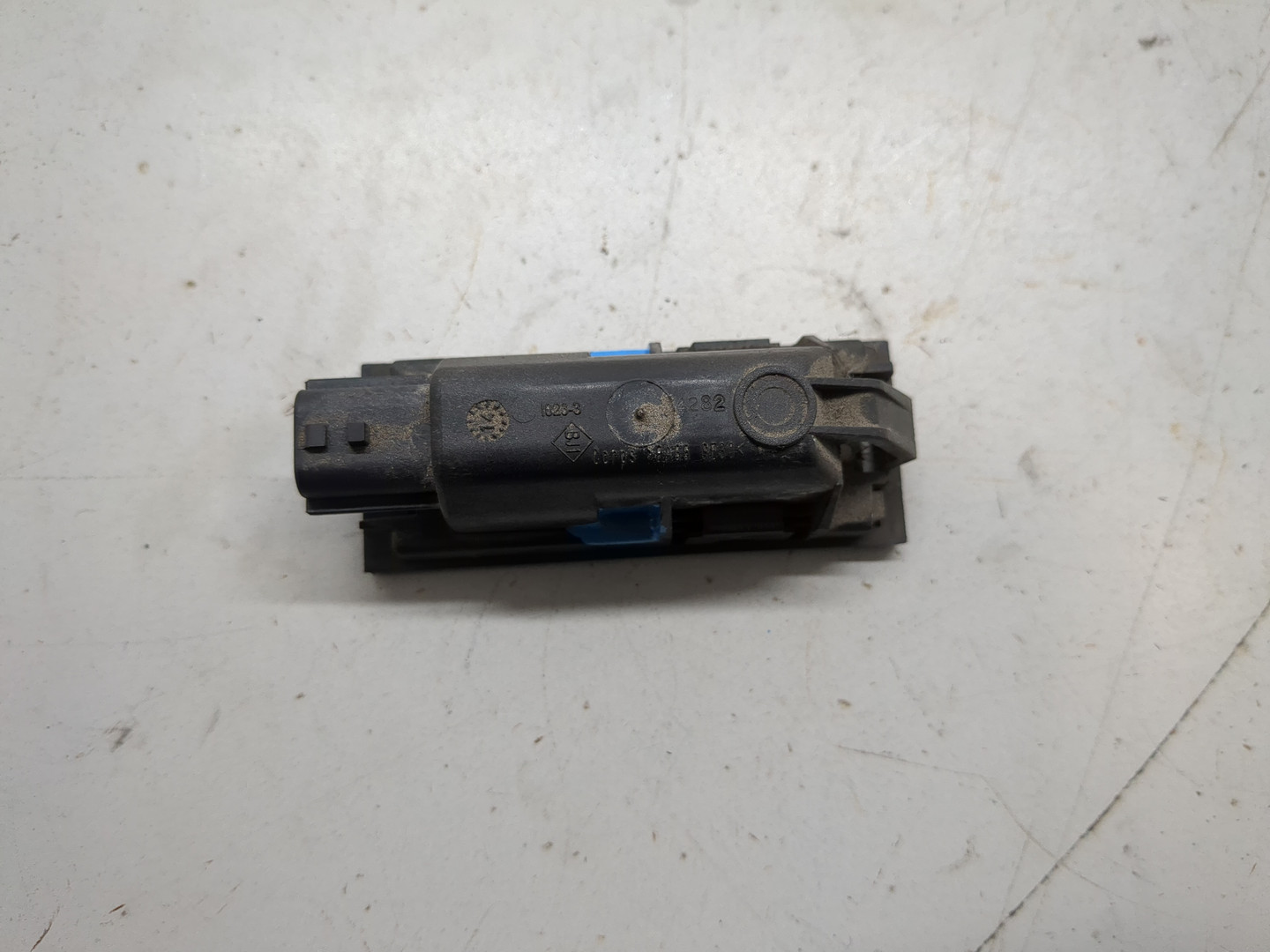 Фонарь подсветки номера