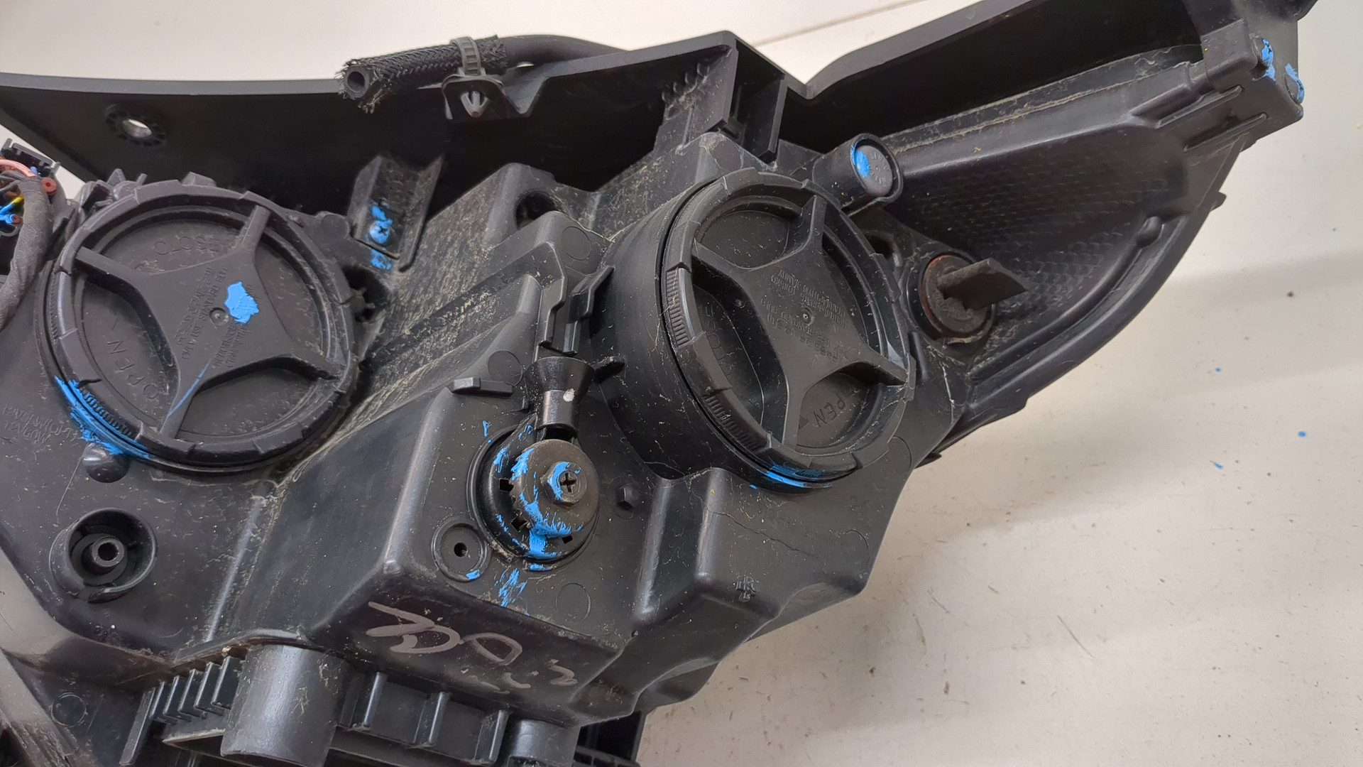 Фара правая