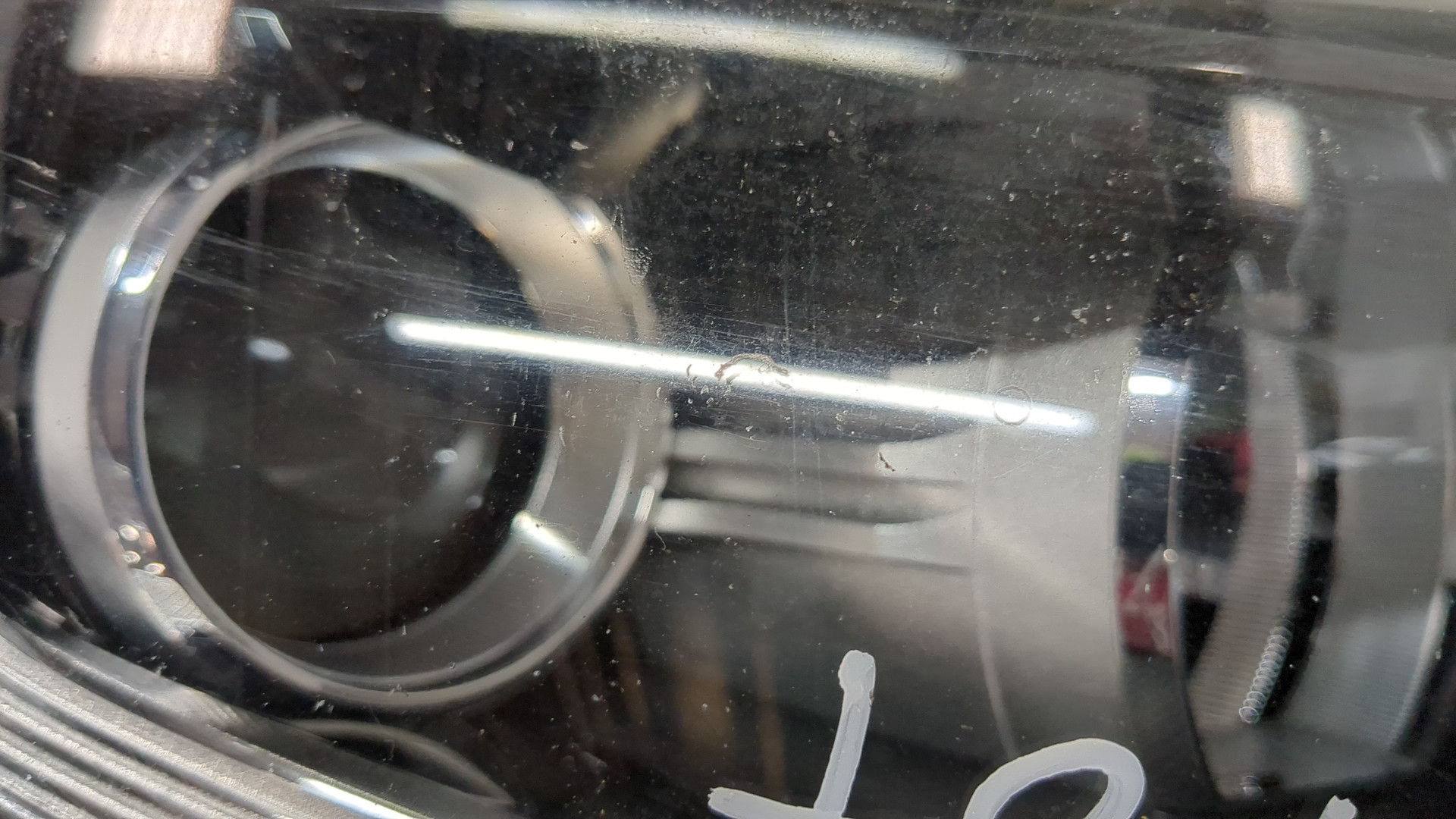 Фара правая