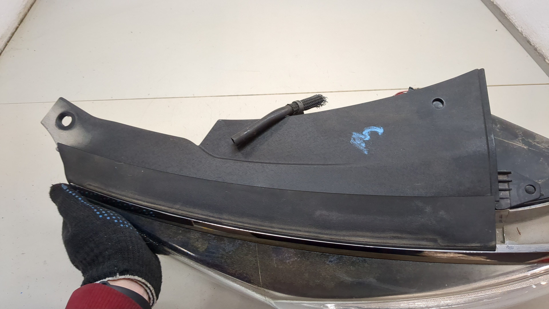 Фара правая