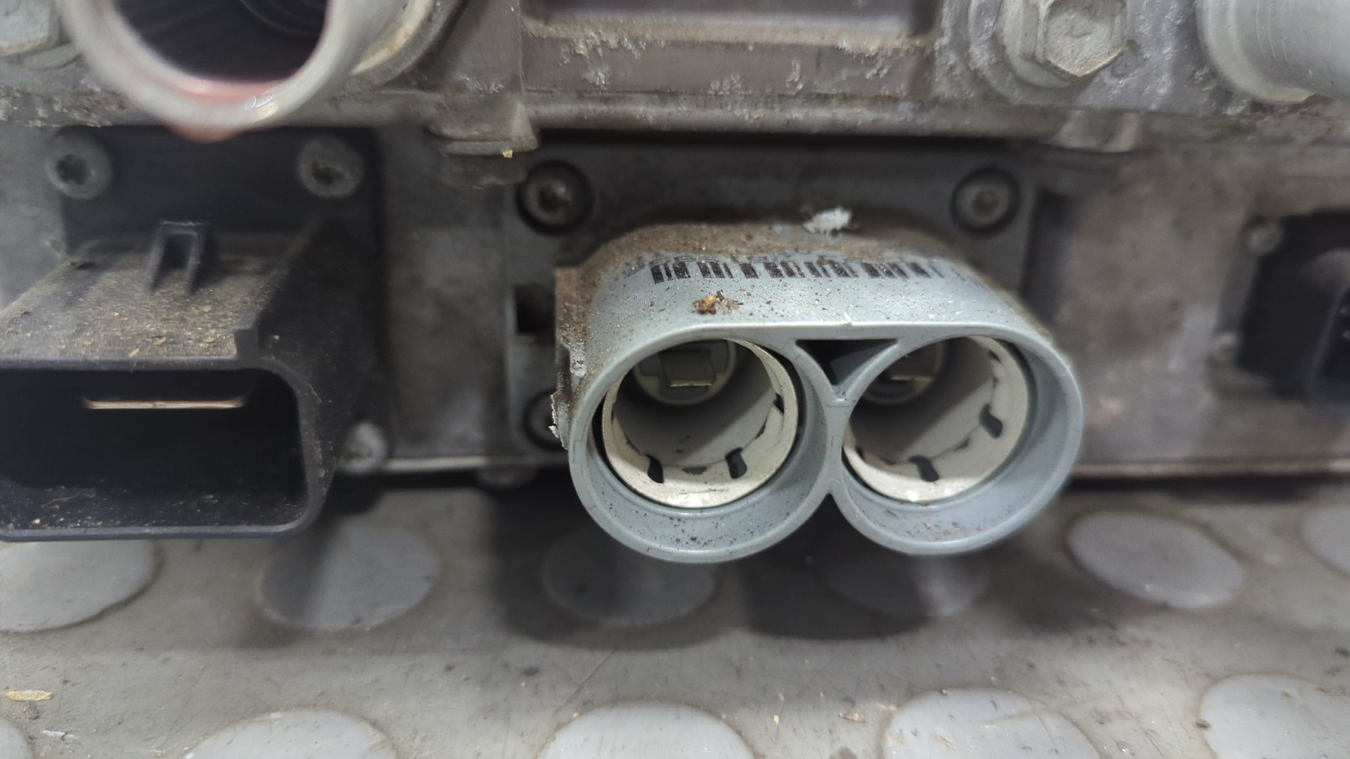 Преобразователь напряжения (адаптер)