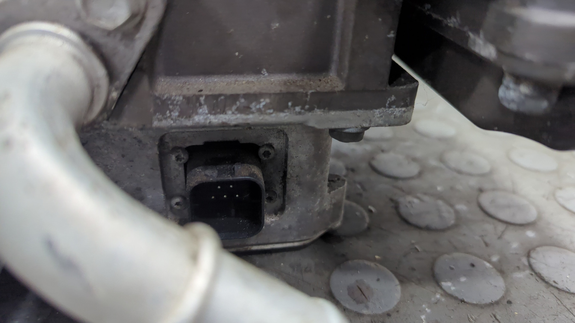 Преобразователь напряжения (адаптер)