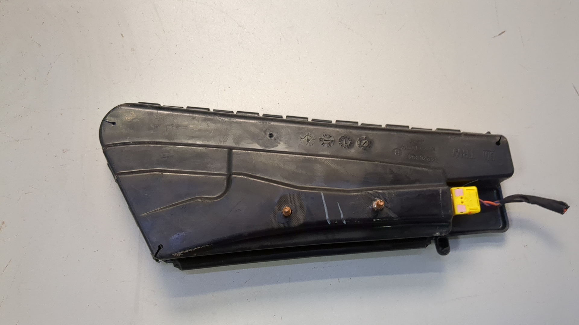 Подушка безопасности боковая (в сиденье)