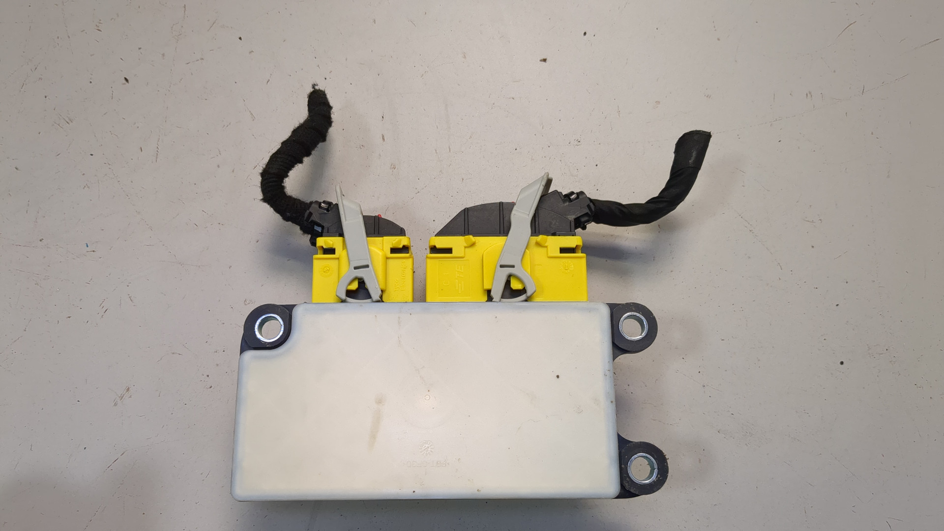 Блок управления подушек безопасности (AIR BAG)