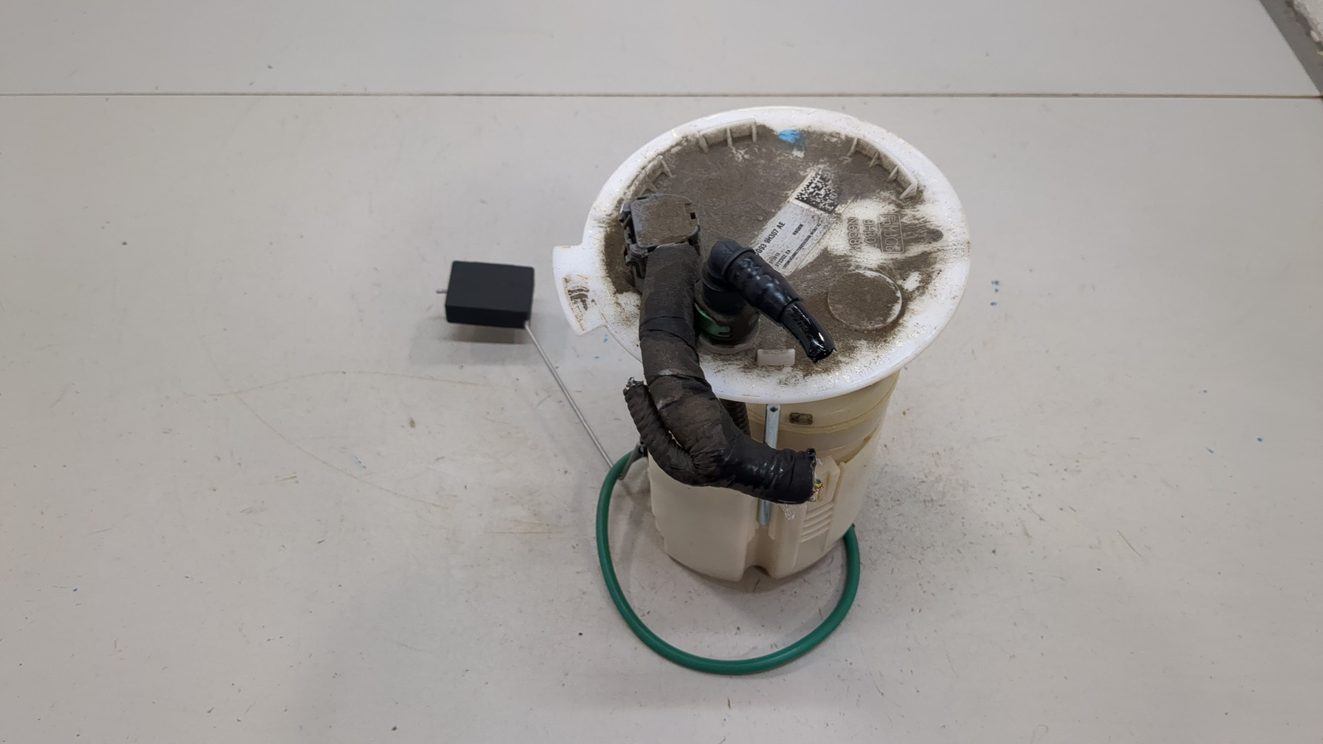 Насос топливный электрический