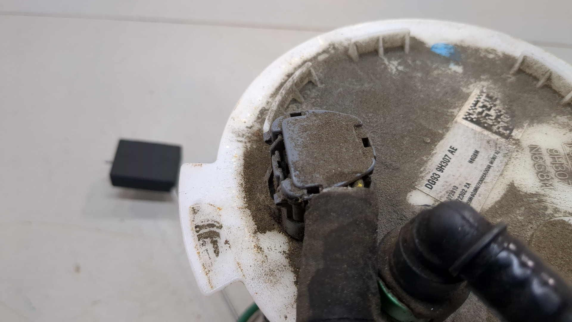 Насос топливный электрический