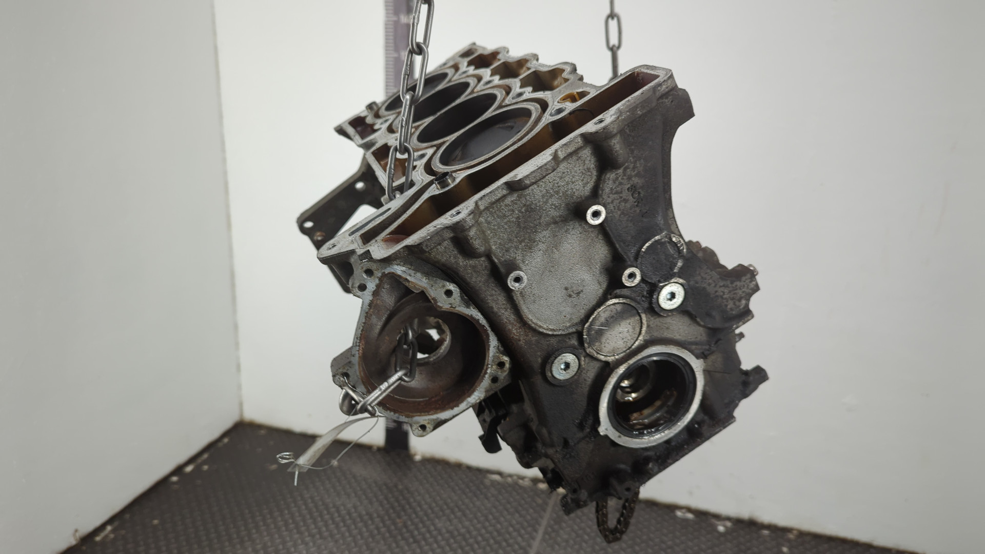 Блок двигателя