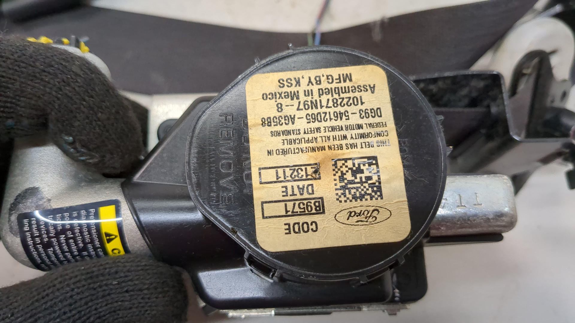 Ремень безопасности