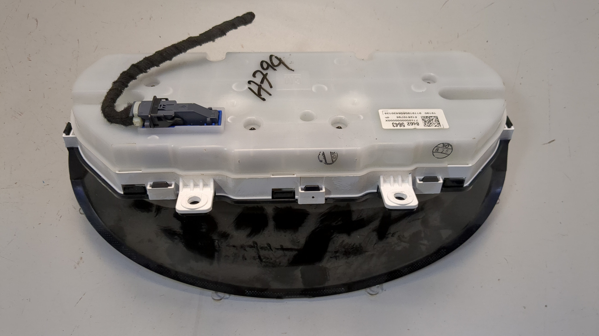 Панель приборов