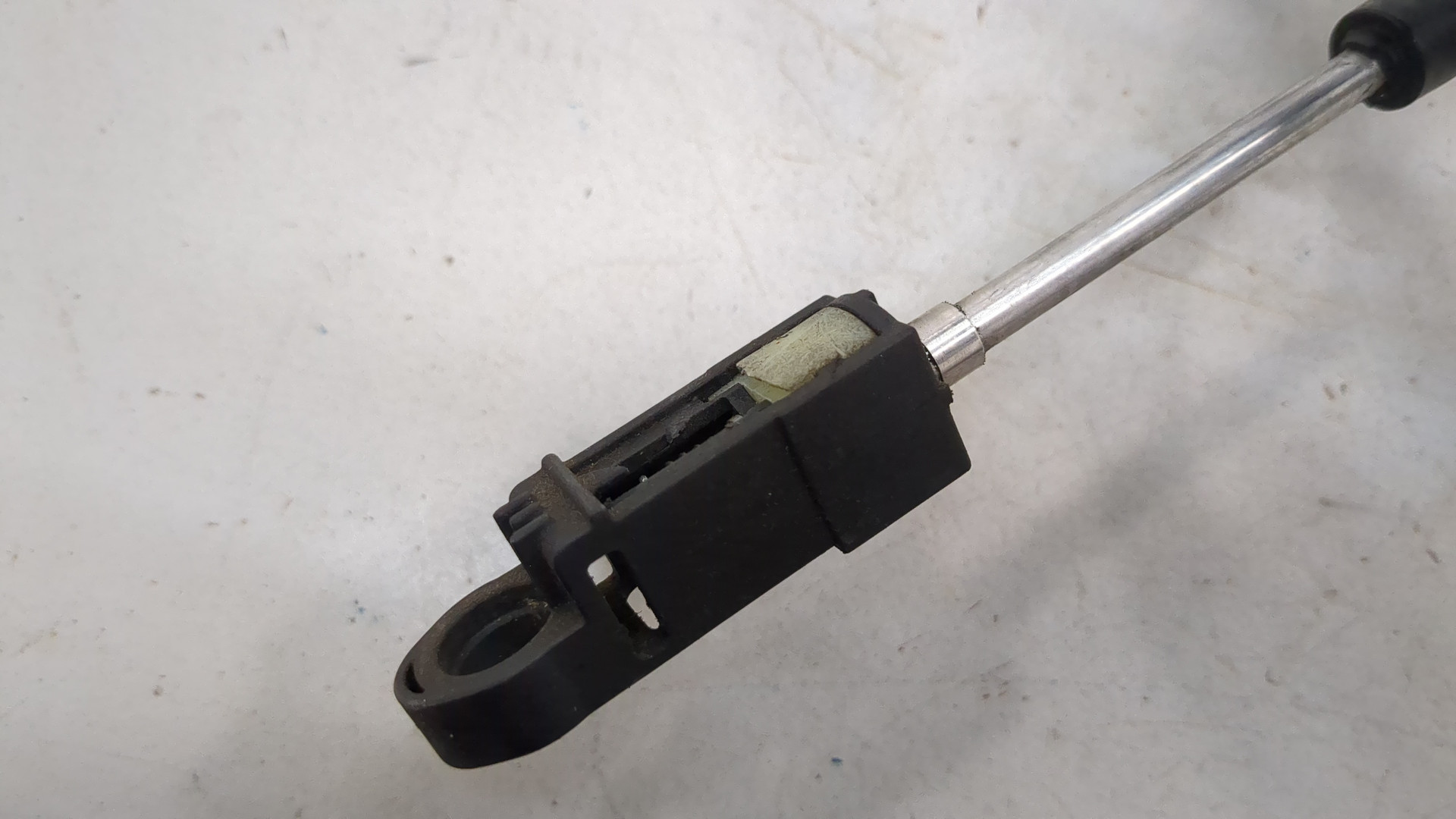 Трос КПП (выбора/переключения передач)