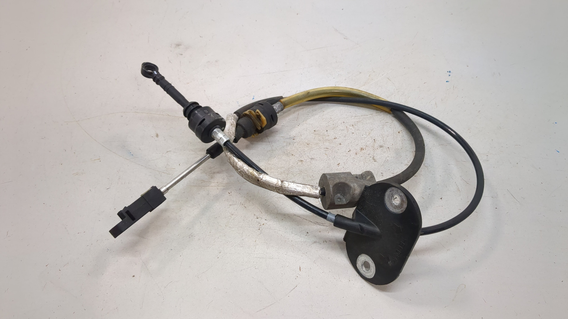 Трос КПП (выбора/переключения передач)