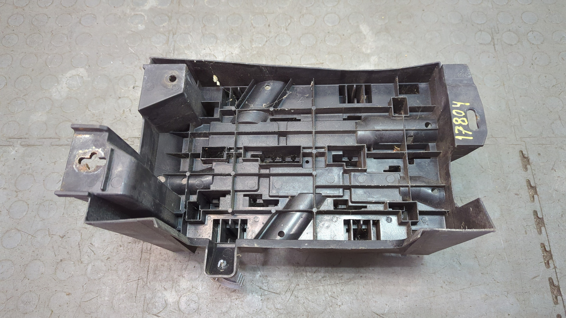 Корпус блока предохранителей