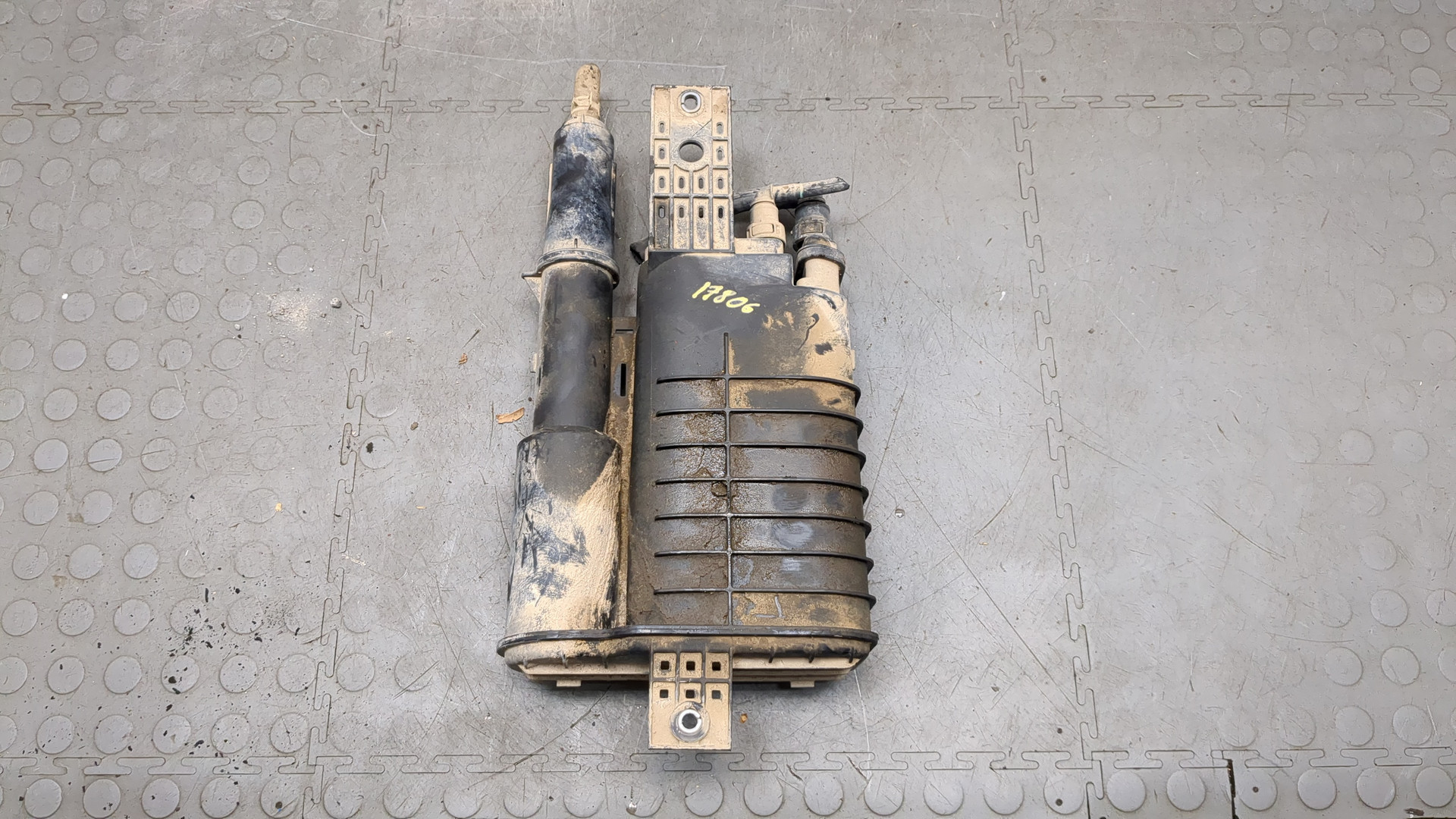 Абсорбер (фильтр угольный)