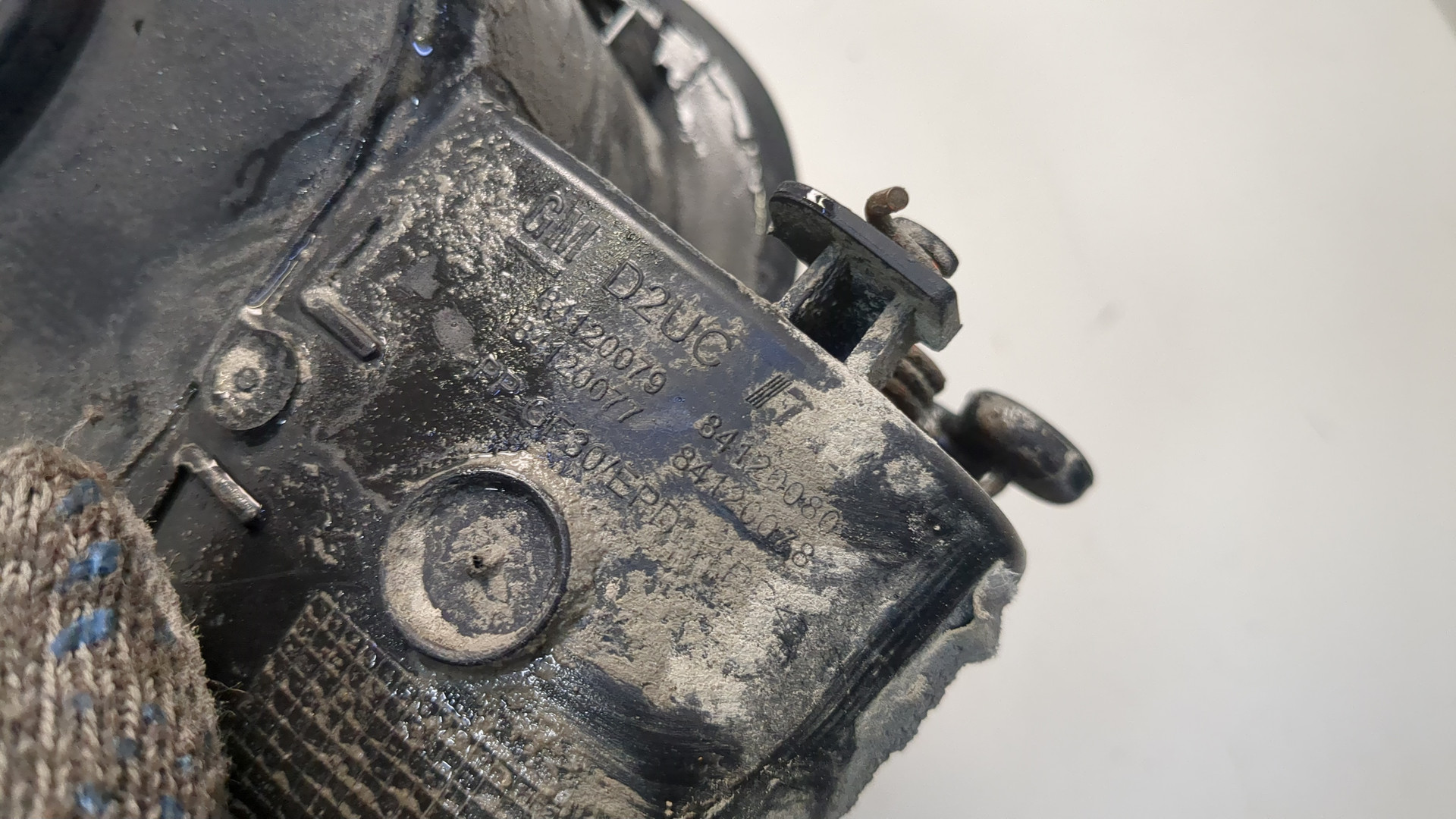 Лючок бензобака