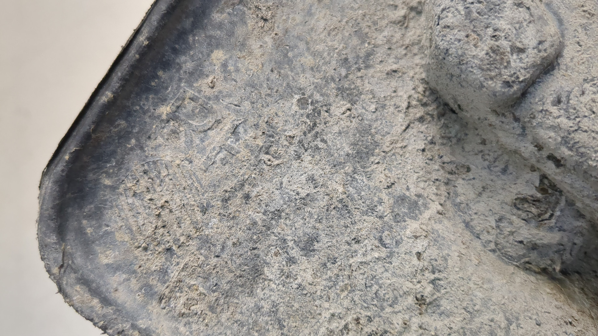 Брызговик задний правый