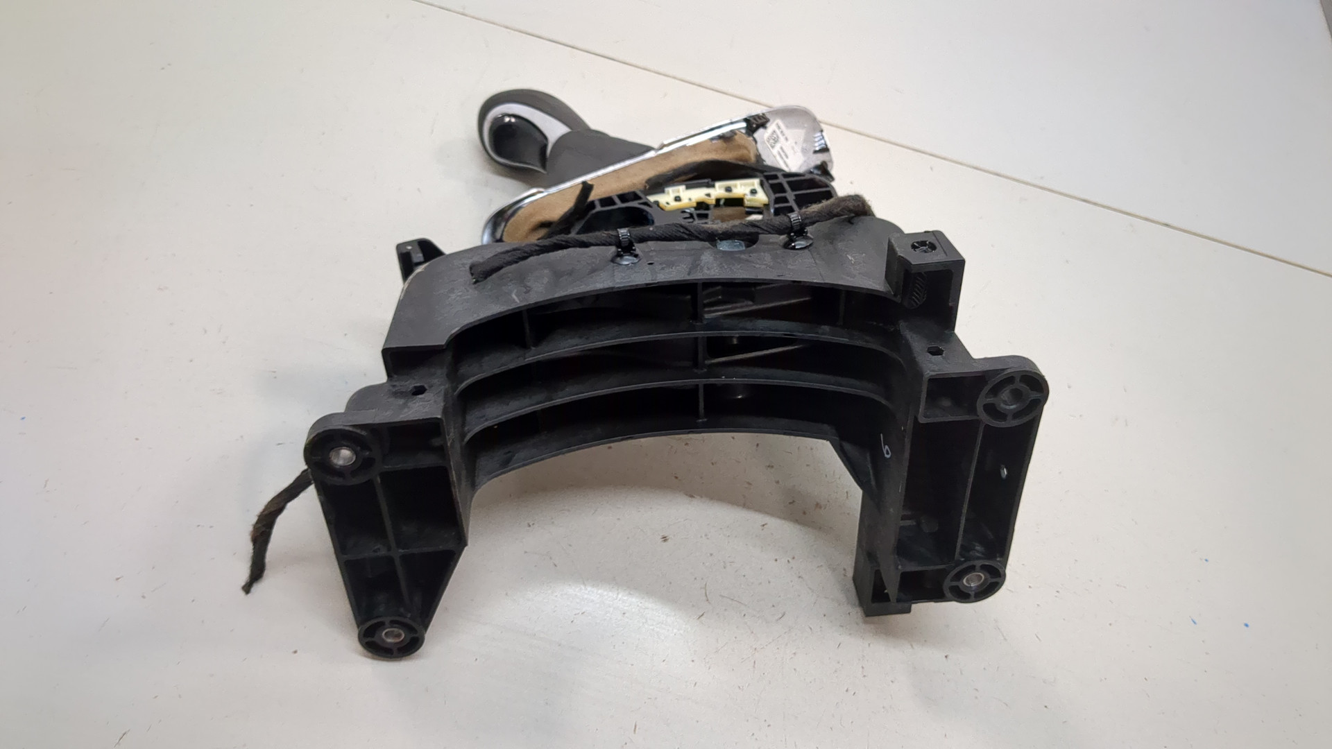 Кулиса МКПП / АКПП