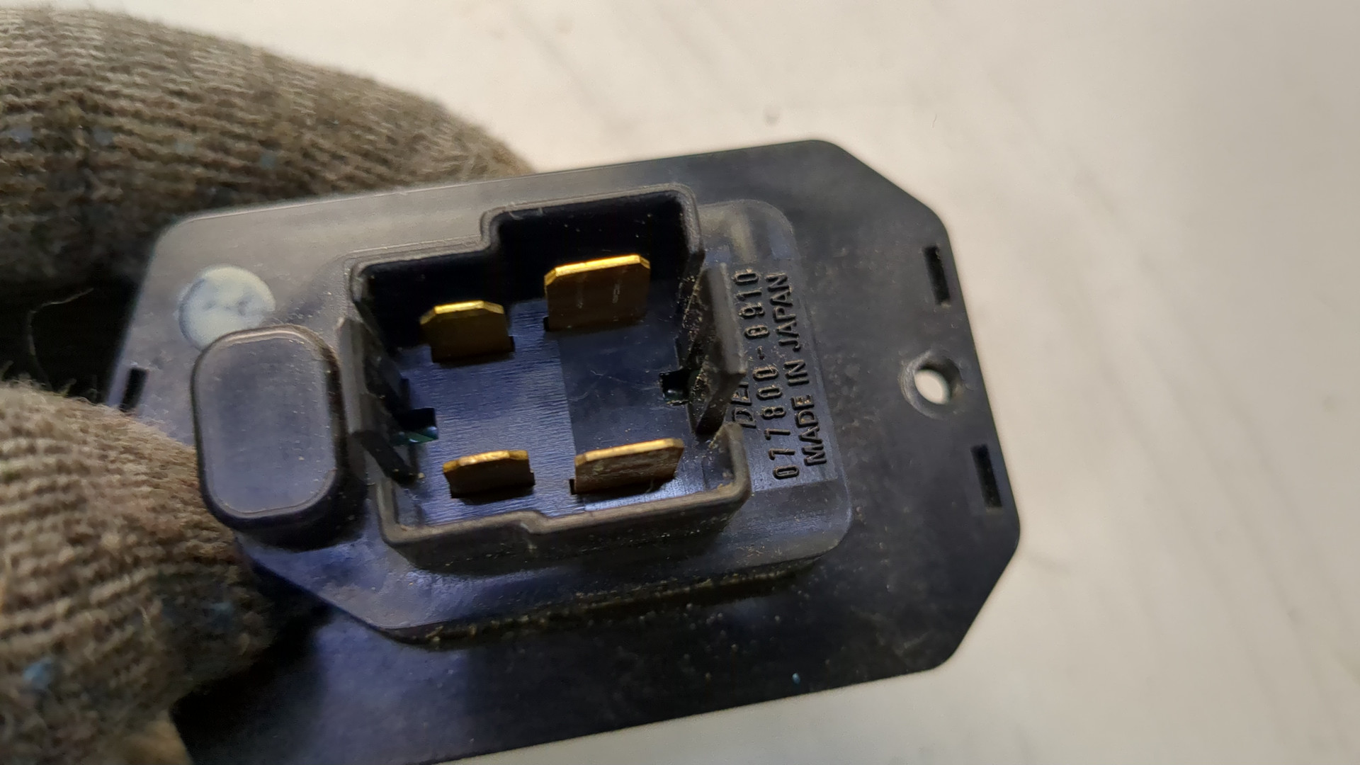 Резистор отопителя