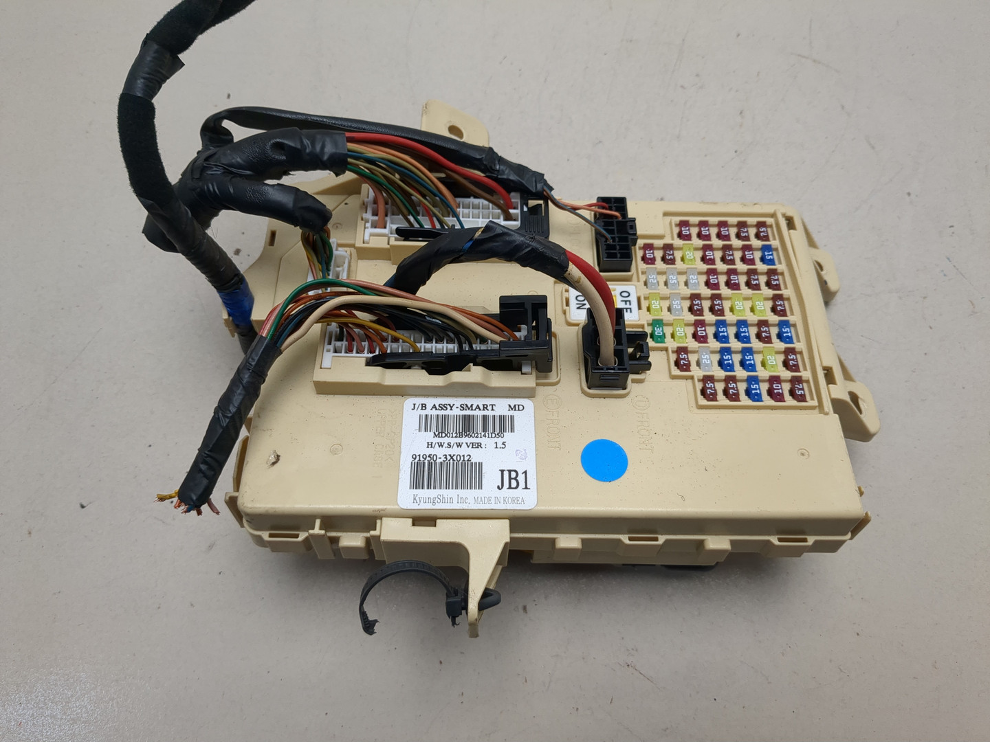 Блок предохранителей