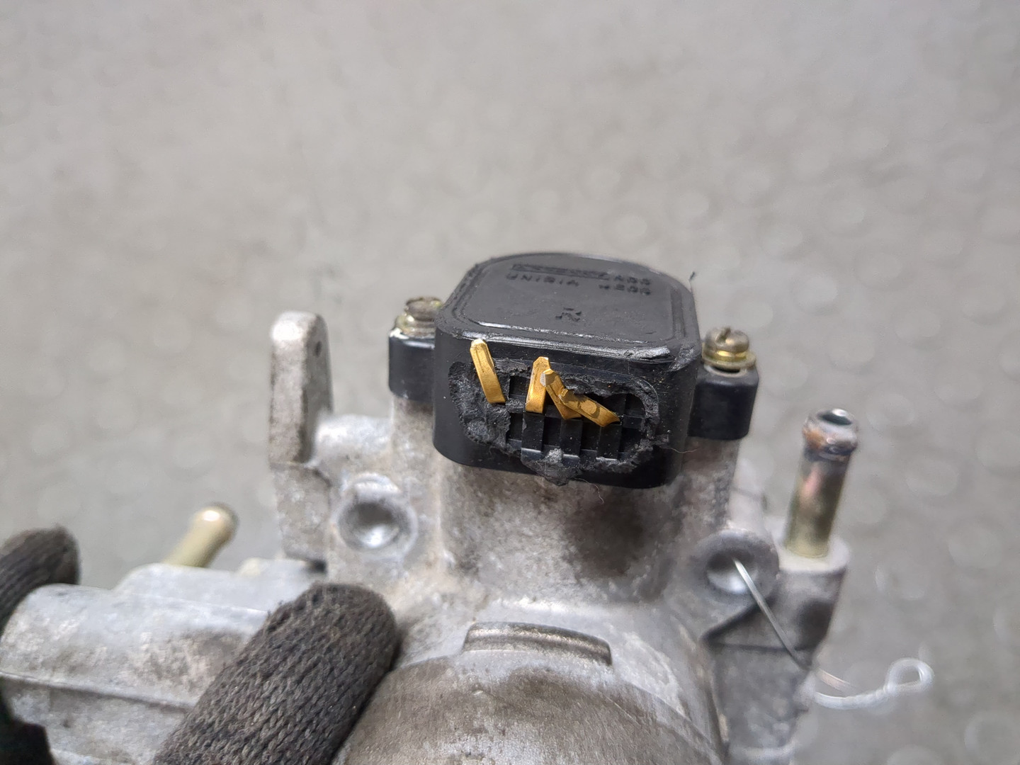 Заслонка дроссельная электрическая