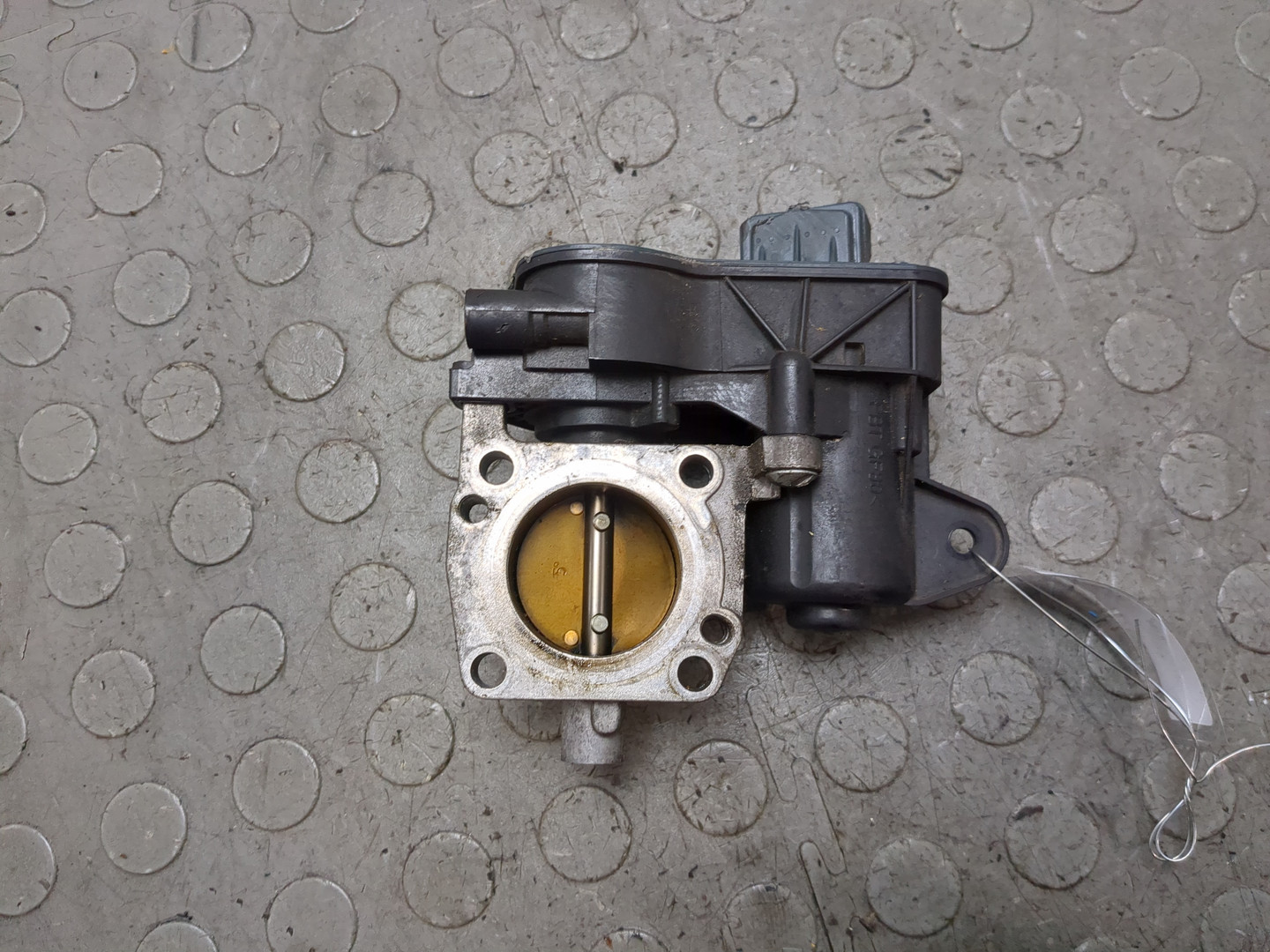 Заслонка дроссельная электрическая