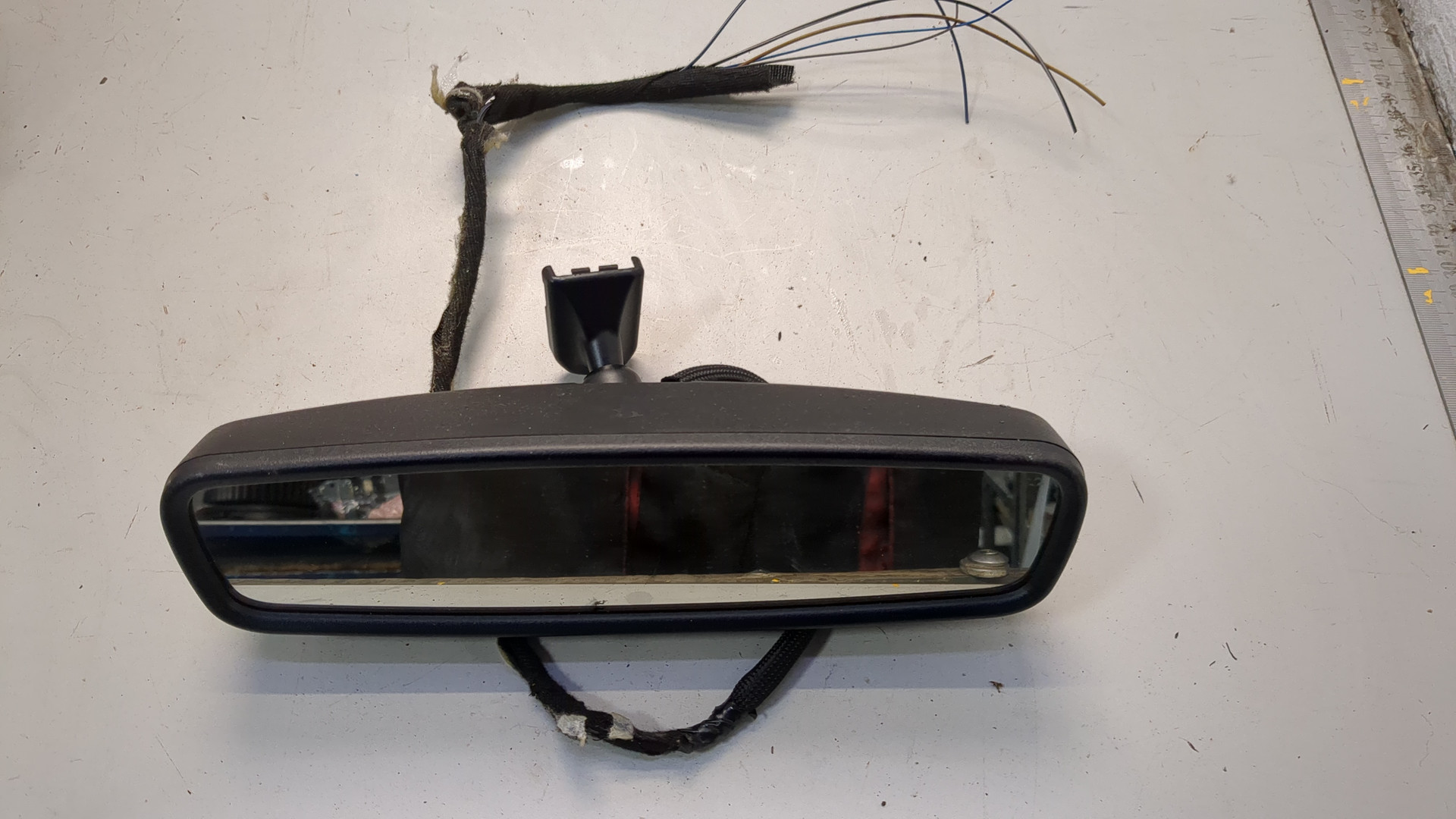 Зеркало заднего вида