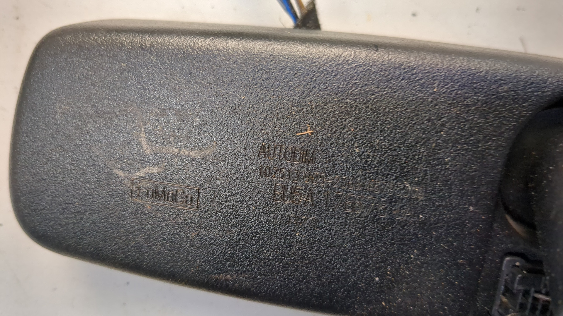 Зеркало заднего вида