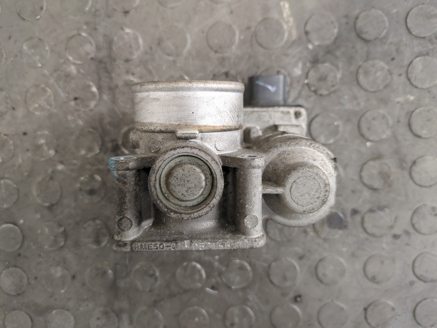 Заслонка дроссельная электрическая