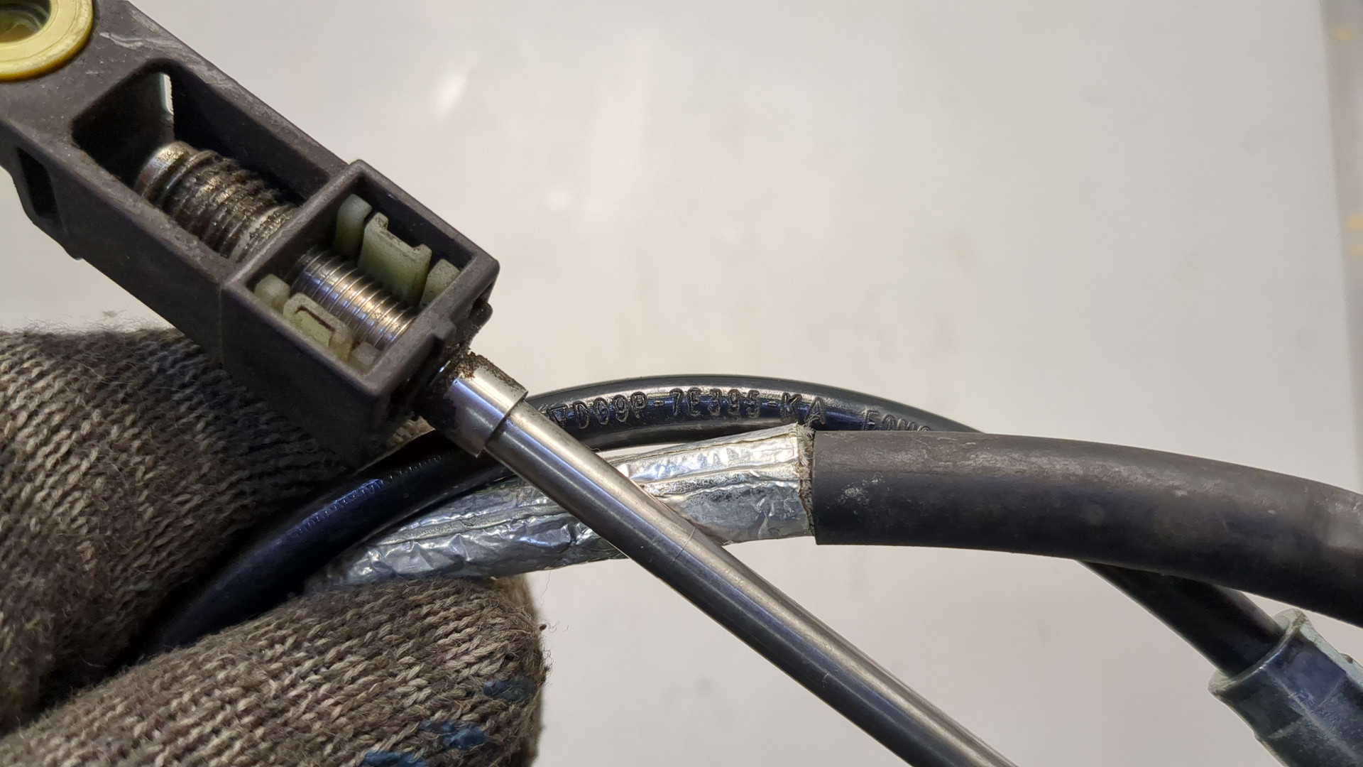 Трос КПП (выбора/переключения передач)