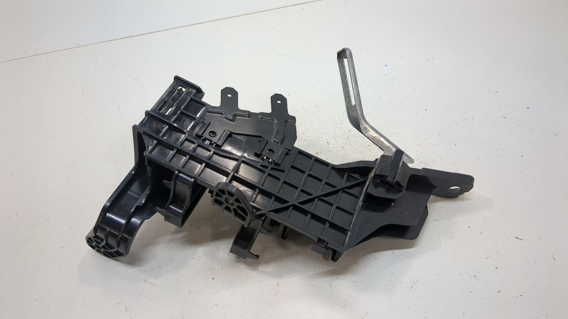 Кронштейн электронного блока управления / контроля