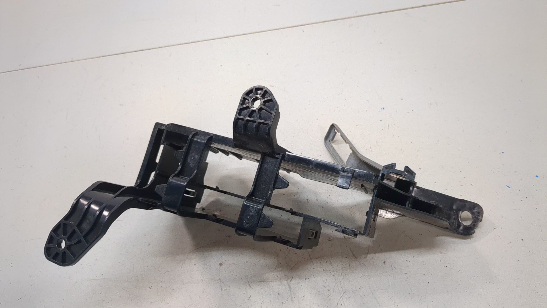 Кронштейн электронного блока управления / контроля