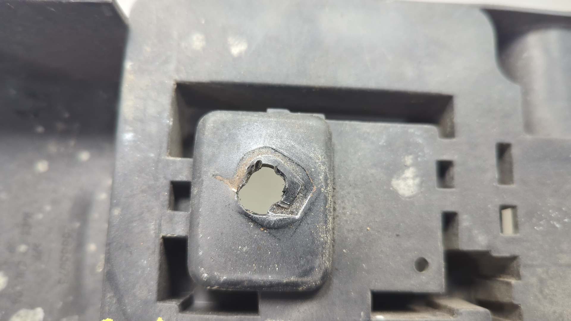 Корпус блока предохранителей