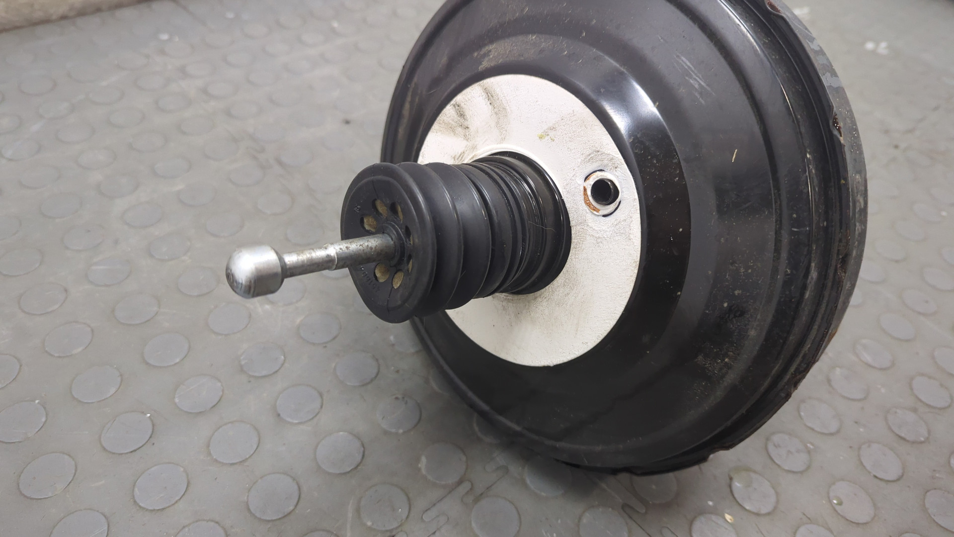 Усилитель тормозов вакуумный