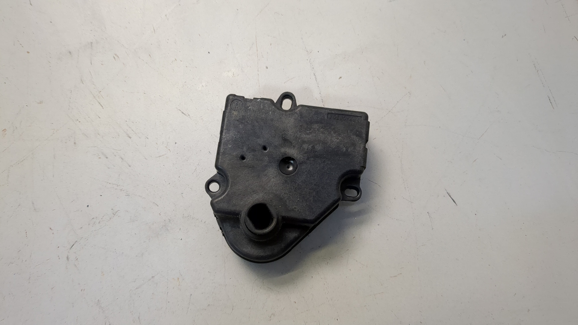 Моторчик заслонки печки