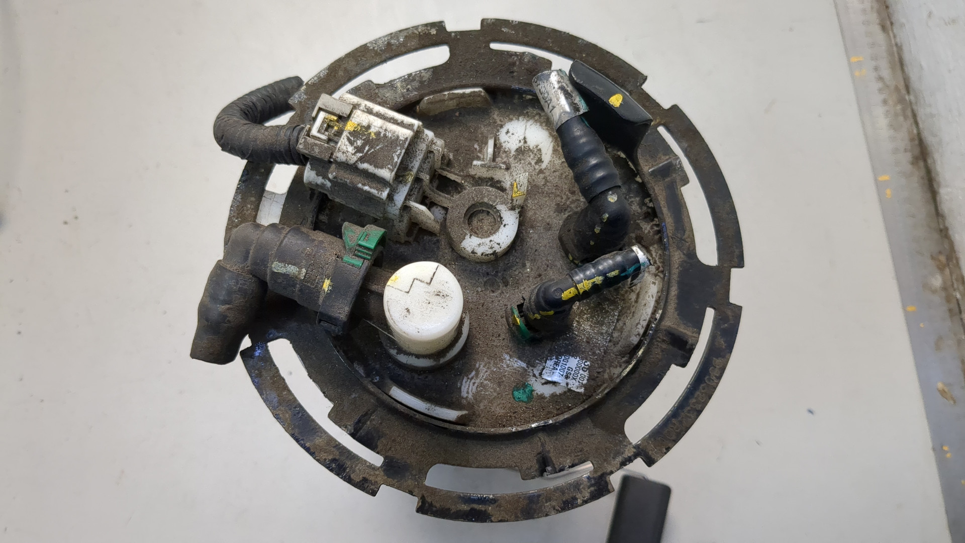 Насос топливный электрический