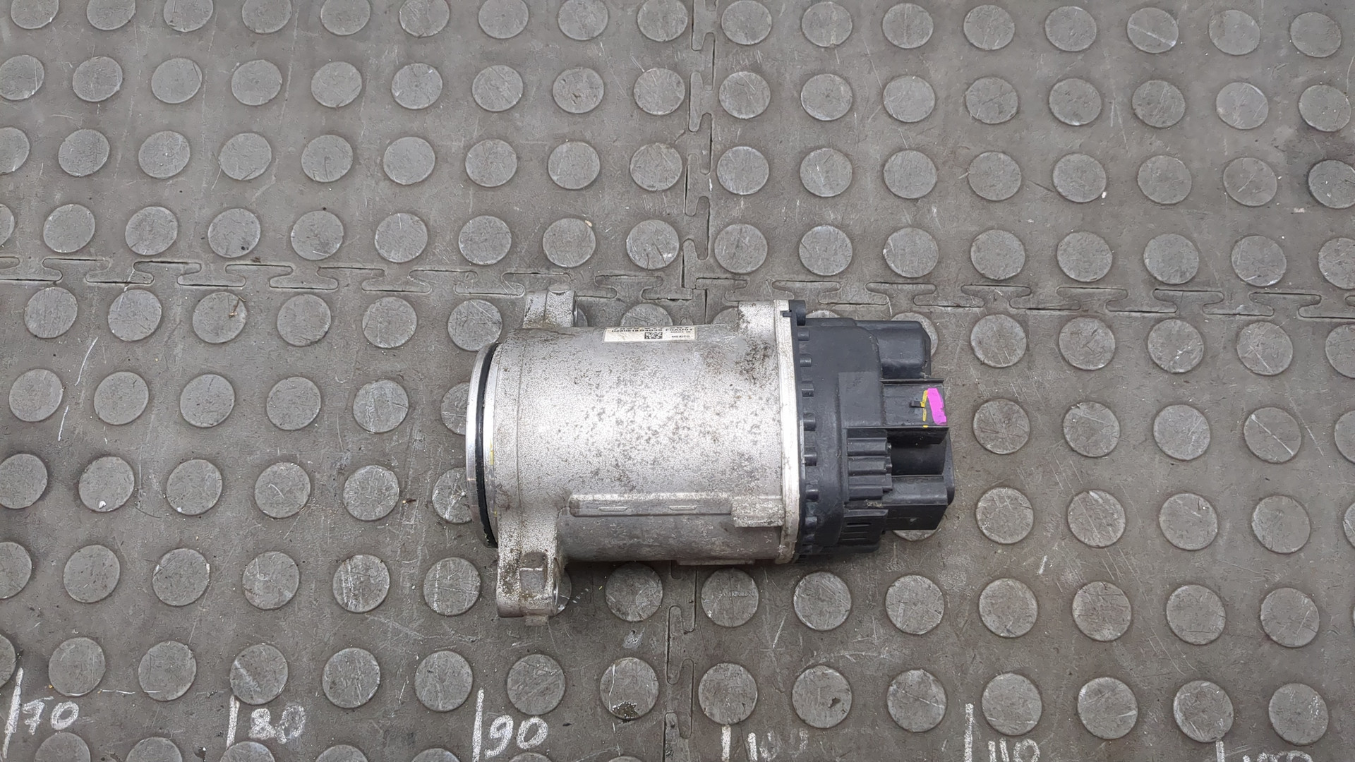 Серводвигатель рулевой рейки