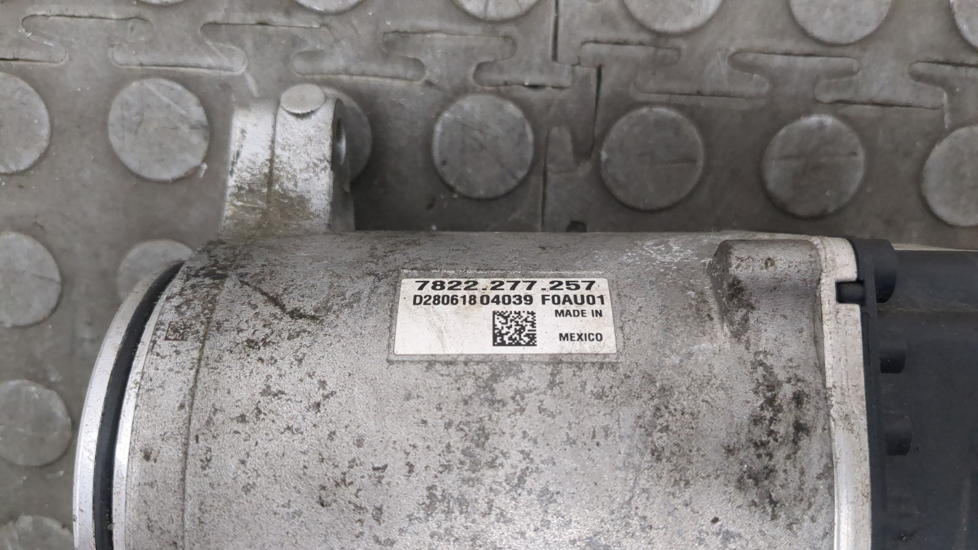 Серводвигатель рулевой рейки