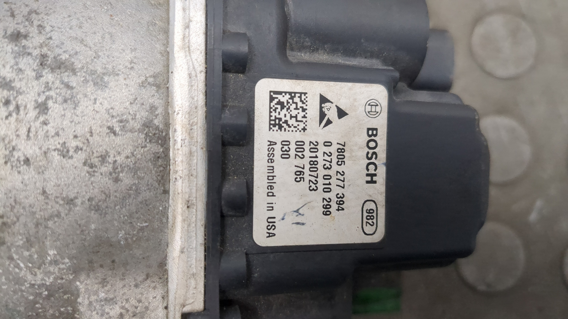 Серводвигатель рулевой рейки