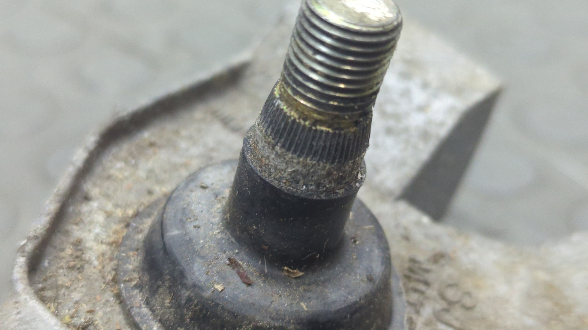 Трапеция стеклоочистителей