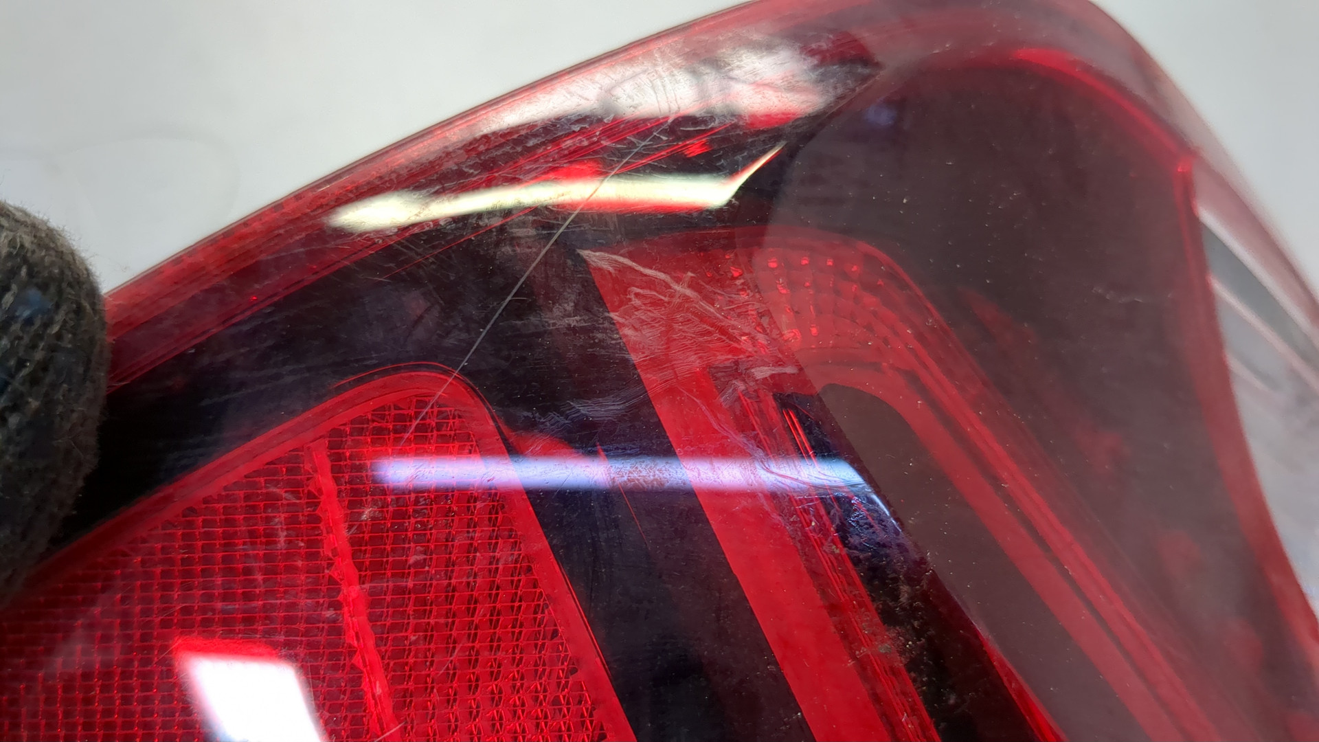 Фонарь задний правый