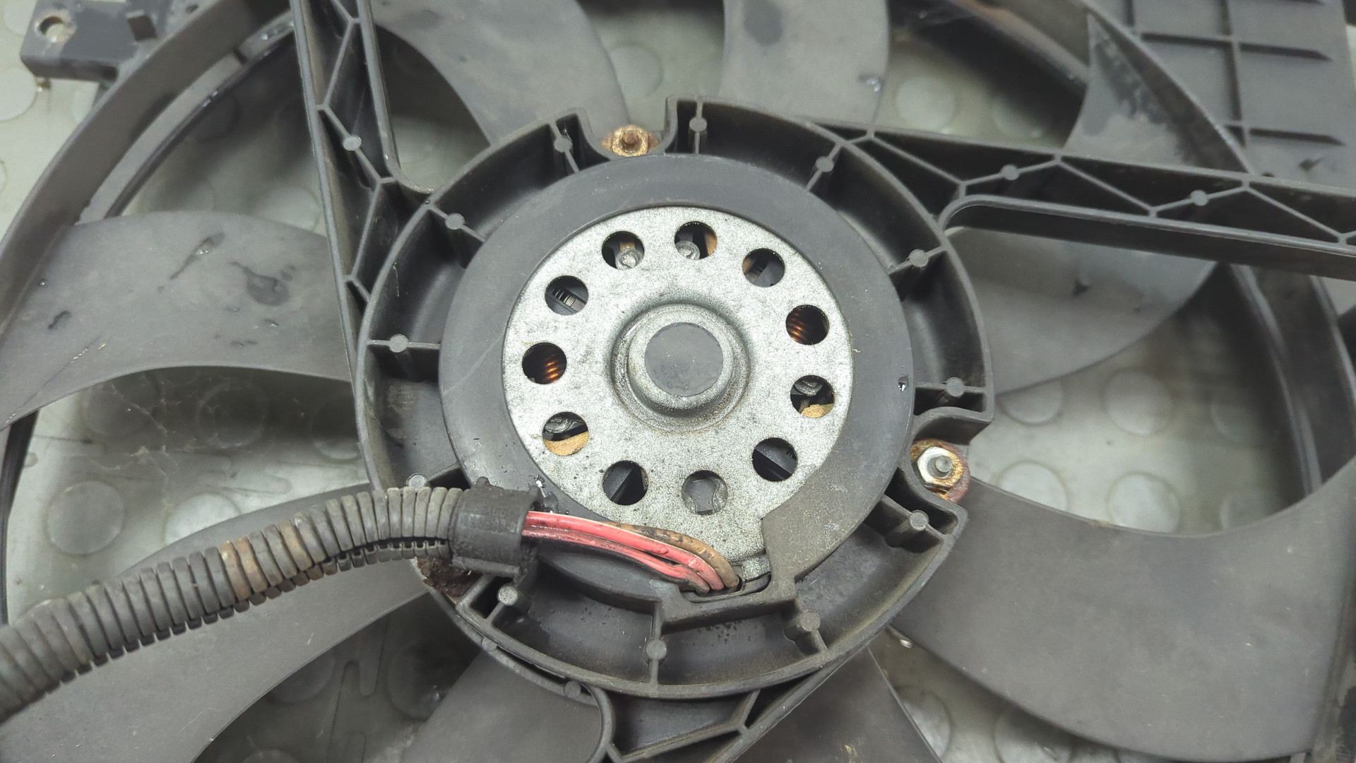 Вентилятор радиатора