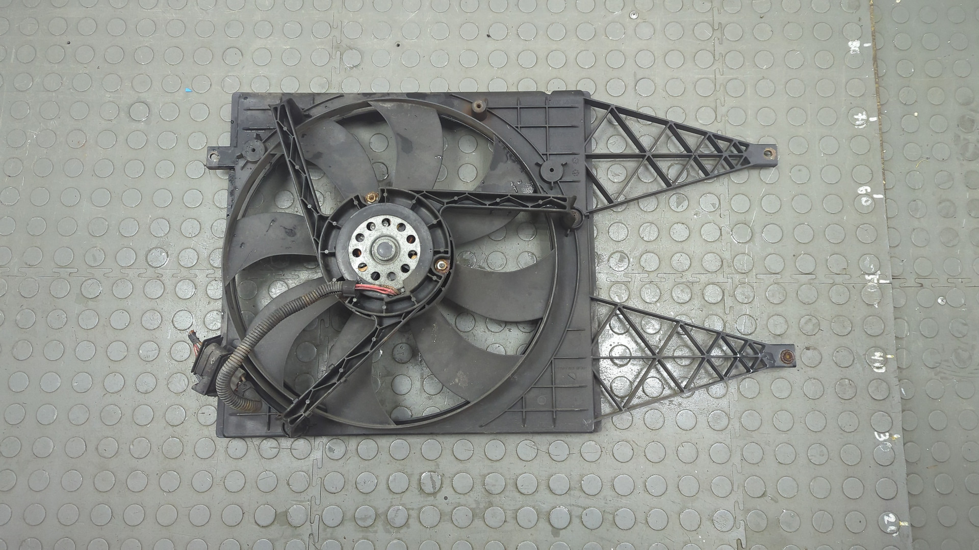 Вентилятор радиатора