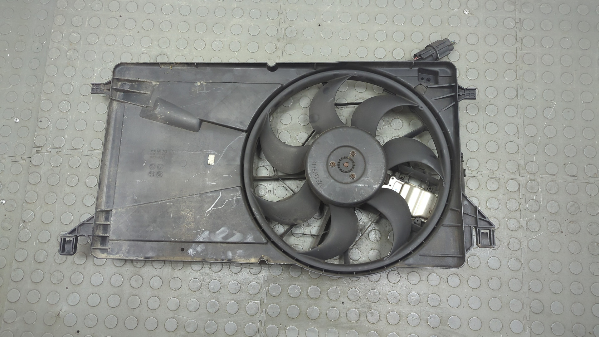 Вентилятор радиатора