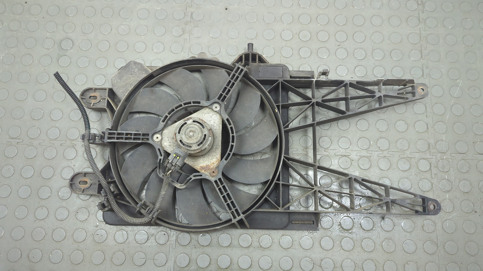 Вентилятор радиатора