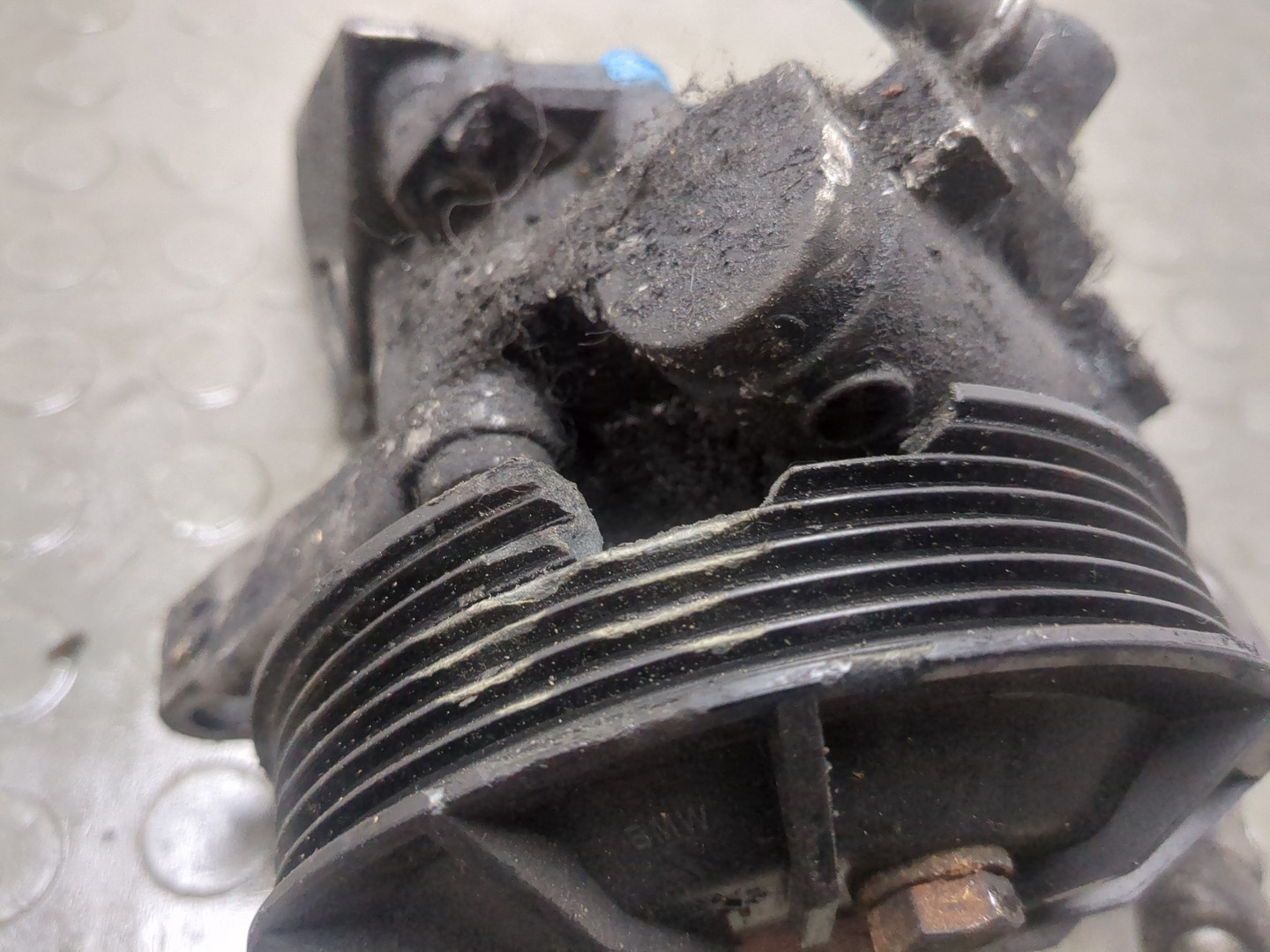 Насос ГУР (гидроусилитель руля)