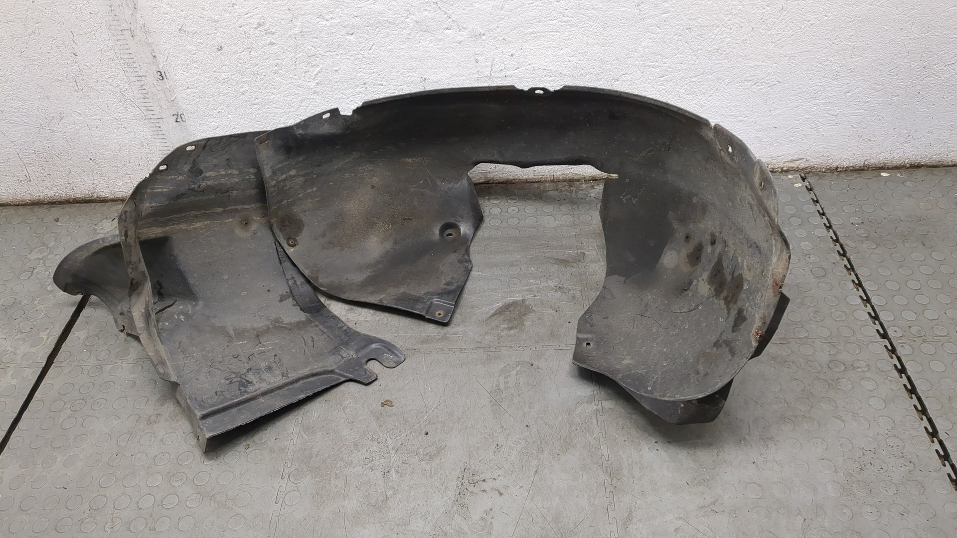 Локер передний левый